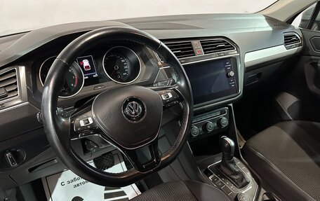 Volkswagen Tiguan II, 2019 год, 2 557 000 рублей, 5 фотография