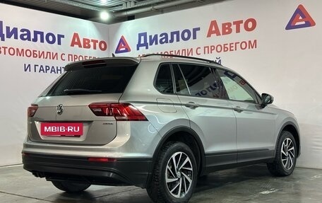 Volkswagen Tiguan II, 2019 год, 2 557 000 рублей, 3 фотография