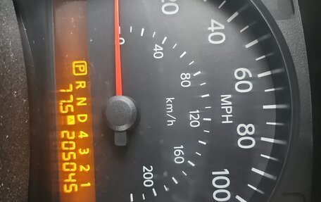 Nissan Armada II, 2004 год, 837 000 рублей, 4 фотография
