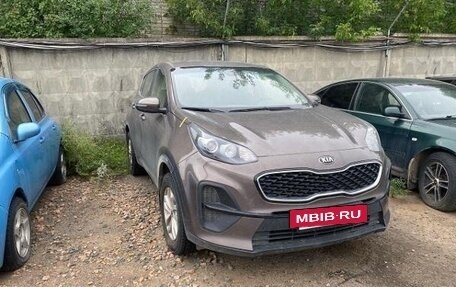 KIA Sportage IV рестайлинг, 2021 год, 2 219 000 рублей, 4 фотография