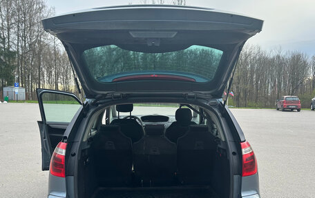 Citroen C4 Picasso II рестайлинг, 2008 год, 599 000 рублей, 9 фотография