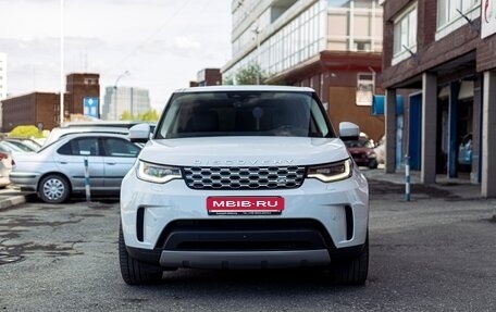 Land Rover Discovery IV, 2022 год, 6 800 000 рублей, 2 фотография