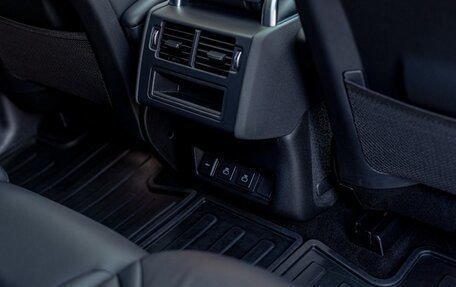 Land Rover Discovery IV, 2022 год, 6 800 000 рублей, 38 фотография