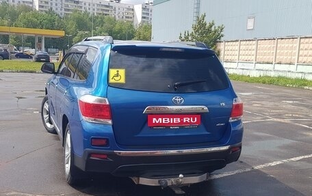 Toyota Highlander III, 2011 год, 1 700 000 рублей, 7 фотография