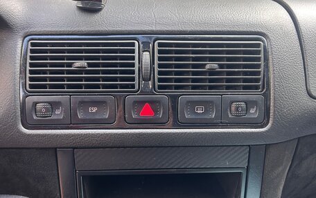 Volkswagen Golf IV, 2000 год, 1 050 000 рублей, 10 фотография
