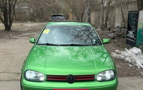 Volkswagen Golf IV, 2000 год, 1 050 000 рублей, 2 фотография