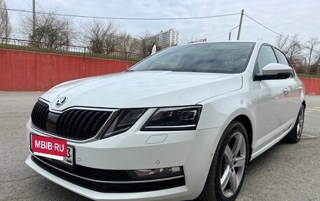 Skoda Octavia, 2017 год, 1 940 000 рублей, 2 фотография