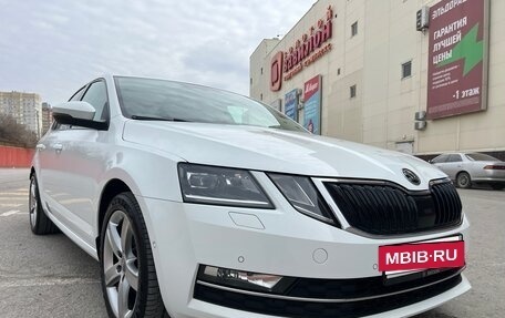 Skoda Octavia, 2017 год, 1 940 000 рублей, 4 фотография