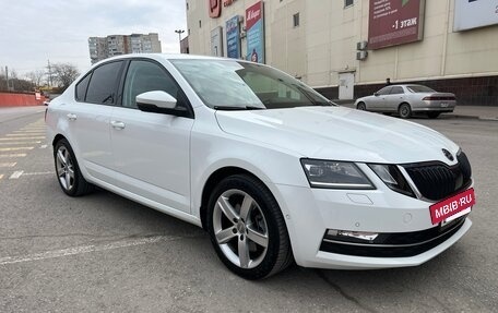 Skoda Octavia, 2017 год, 1 940 000 рублей, 5 фотография