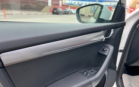 Skoda Octavia, 2017 год, 1 940 000 рублей, 28 фотография