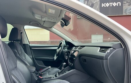 Skoda Octavia, 2017 год, 1 940 000 рублей, 34 фотография