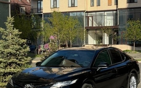 Toyota Camry, 2020 год, 2 480 000 рублей, 1 фотография