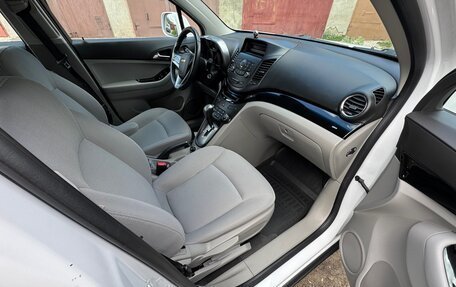 Chevrolet Orlando I, 2012 год, 1 430 000 рублей, 9 фотография