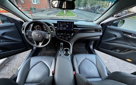 Toyota Camry, 2021 год, 4 100 000 рублей, 3 фотография