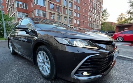 Toyota Camry, 2021 год, 4 100 000 рублей, 21 фотография