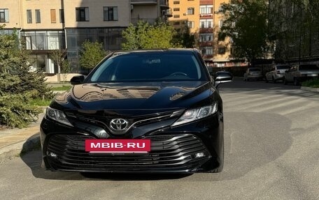 Toyota Camry, 2020 год, 2 480 000 рублей, 2 фотография