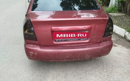 Hyundai Accent II, 2005 год, 320 000 рублей, 3 фотография