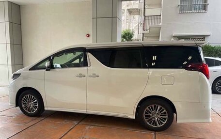 Toyota Alphard III, 2022 год, 5 фотография