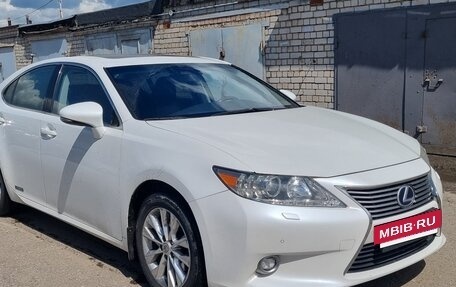 Lexus ES VII, 2014 год, 2 400 000 рублей, 7 фотография