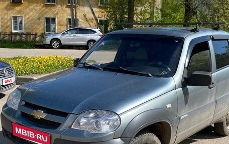 Chevrolet Niva I рестайлинг, 2011 год, 450 000 рублей, 2 фотография