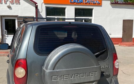 Chevrolet Niva I рестайлинг, 2011 год, 450 000 рублей, 4 фотография
