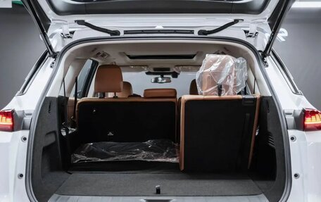 Nissan Pathfinder, 2024 год, 6 000 000 рублей, 26 фотография