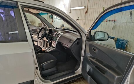 Hyundai Tucson III, 2006 год, 1 250 000 рублей, 17 фотография
