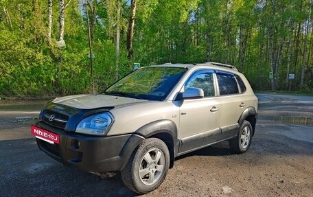 Hyundai Tucson III, 2006 год, 1 250 000 рублей, 6 фотография