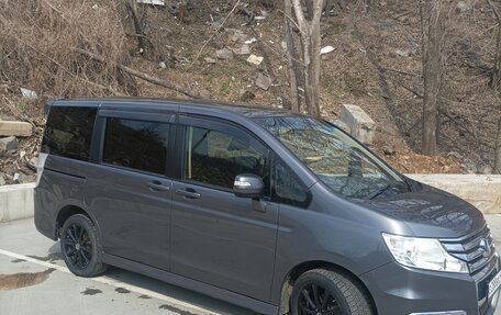 Honda Stepwgn IV, 2014 год, 1 345 000 рублей, 3 фотография