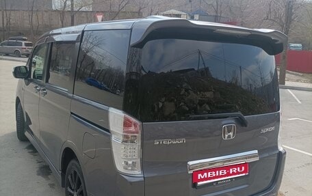 Honda Stepwgn IV, 2014 год, 1 345 000 рублей, 5 фотография