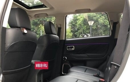 Mitsubishi Outlander III рестайлинг 3, 2021 год, 1 771 442 рублей, 15 фотография