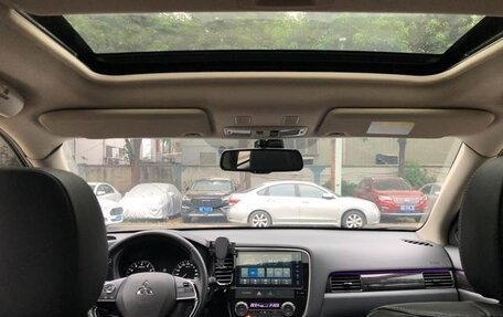 Mitsubishi Outlander III рестайлинг 3, 2021 год, 1 771 442 рублей, 23 фотография