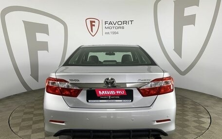 Toyota Camry, 2011 год, 1 650 000 рублей, 3 фотография