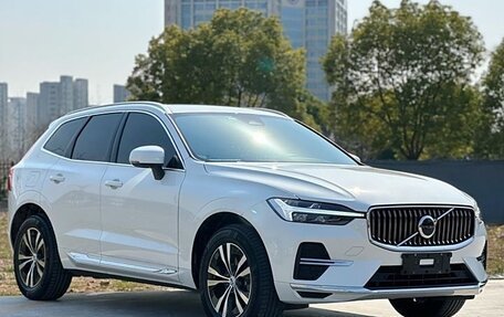 Volvo XC60 II, 2022 год, 3 040 000 рублей, 2 фотография