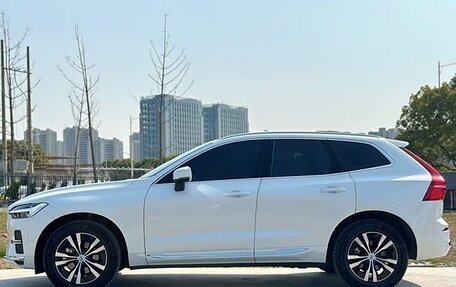 Volvo XC60 II, 2022 год, 3 040 000 рублей, 11 фотография