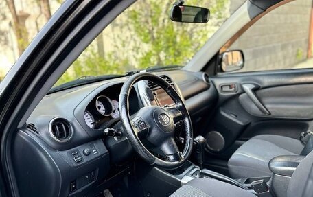 Toyota RAV4, 2005 год, 1 150 000 рублей, 3 фотография