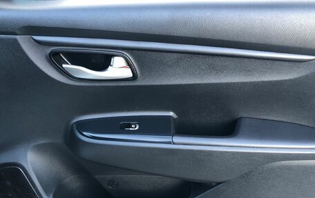 KIA Rio IV, 2019 год, 1 059 000 рублей, 18 фотография