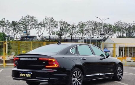 Volvo S90 II рестайлинг, 2022 год, 3 100 000 рублей, 4 фотография