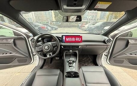 MG 5, 2024 год, 1 490 000 рублей, 9 фотография