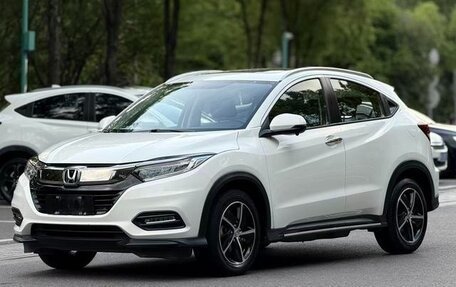 Honda Vezel, 2021 год, 1 240 600 рублей, 1 фотография