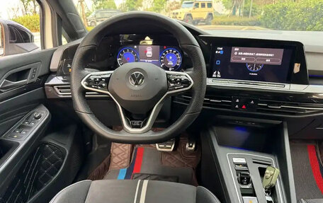 Volkswagen Golf VIII, 2022 год, 1 668 011 рублей, 8 фотография