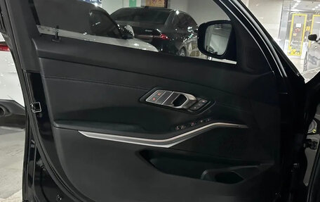 BMW 3 серия, 2022 год, 3 000 131 рублей, 16 фотография