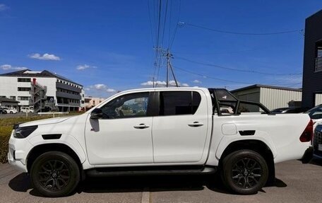 Toyota Hilux VIII, 2021 год, 2 890 099 рублей, 8 фотография