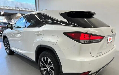 Lexus RX IV рестайлинг, 2021 год, 3 850 007 рублей, 6 фотография