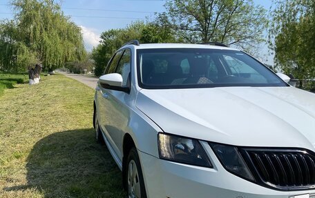 Skoda Octavia, 2017 год, 1 499 999 рублей, 2 фотография