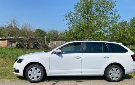 Skoda Octavia, 2017 год, 1 499 999 рублей, 3 фотография