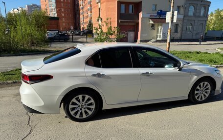Toyota Camry, 2018 год, 2 650 000 рублей, 4 фотография