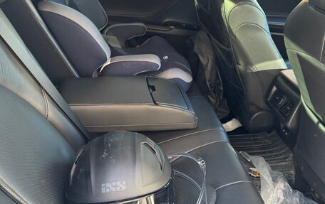 Toyota Camry, 2018 год, 2 650 000 рублей, 10 фотография
