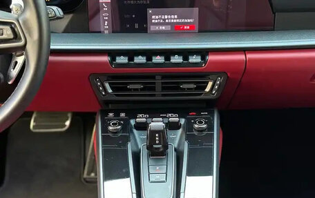 Porsche 911, 2022 год, 10 560 131 рублей, 12 фотография