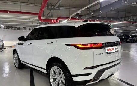 Land Rover Range Rover Evoque II, 2022 год, 2 700 000 рублей, 3 фотография